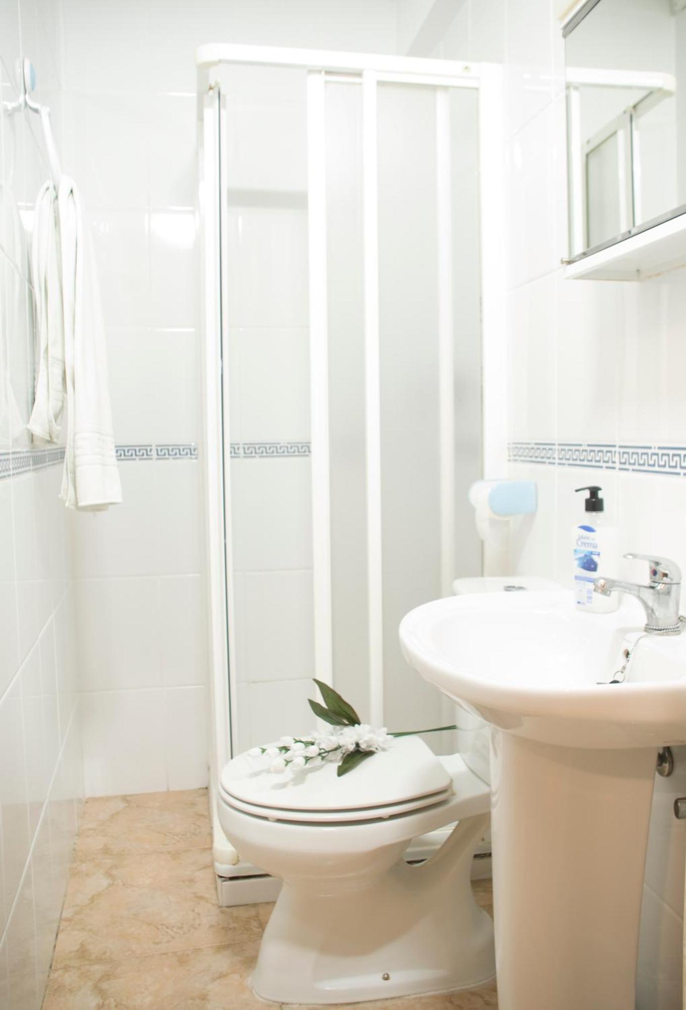 Pension Aries II Cuenca  Extérieur photo