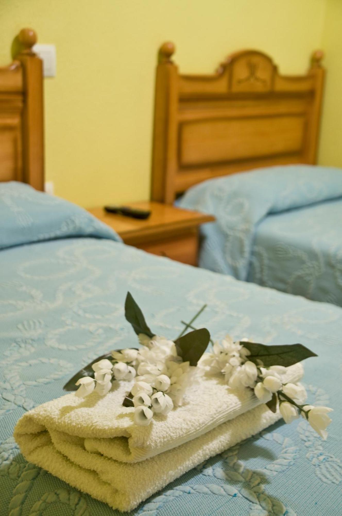 Pension Aries II Cuenca  Extérieur photo